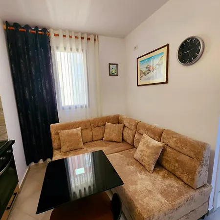 Stela Appartamento Tirana